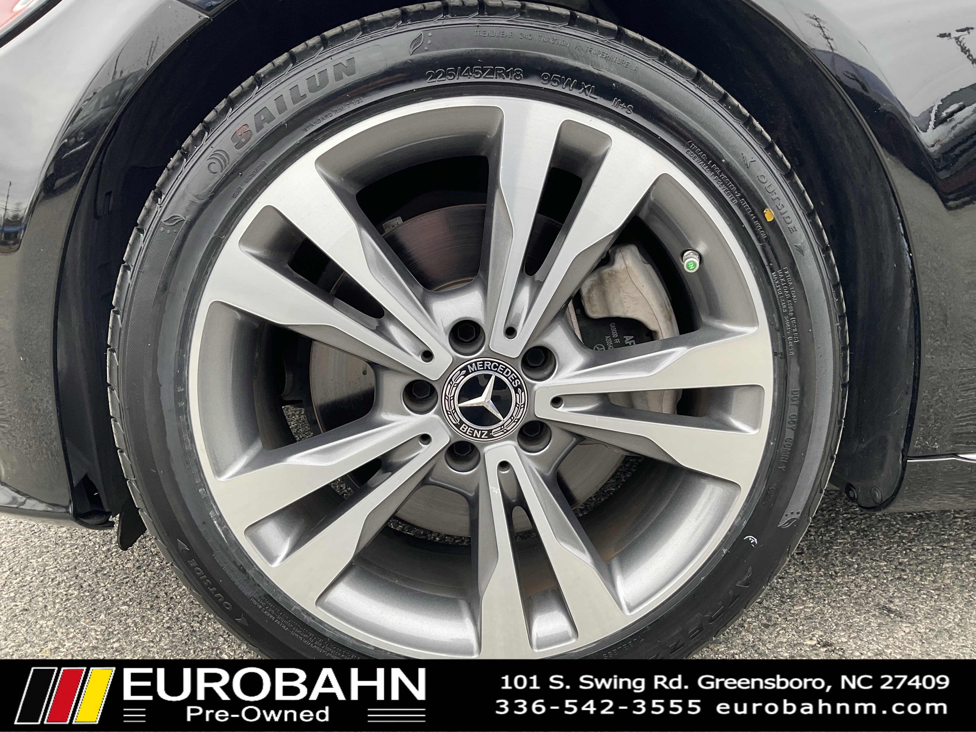 Used 2021 Mercedes-Benz C 300 Sedan w/ Premium Package image 34