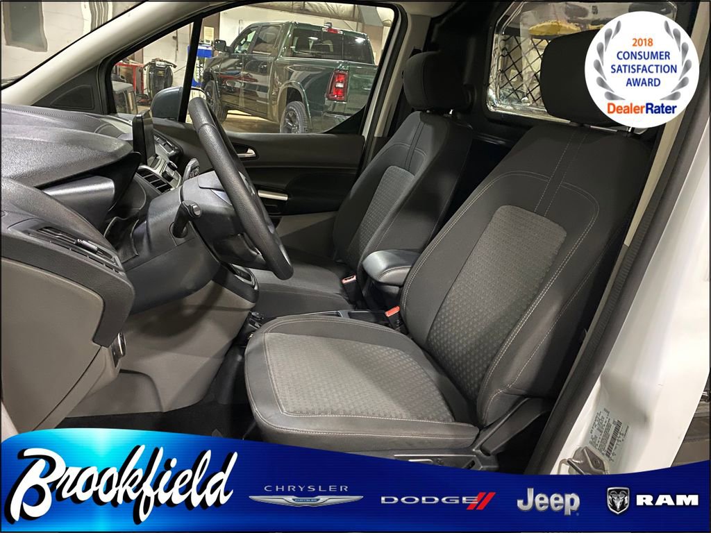 Used 2023 Ford Transit Connect XLT image 17