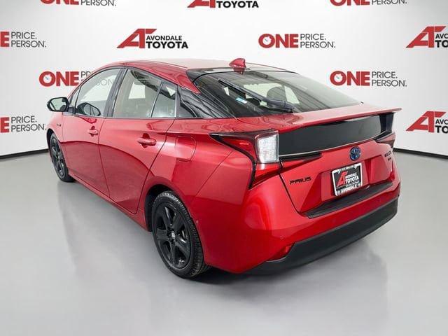 Certified 2021 Toyota Prius FWD image 6