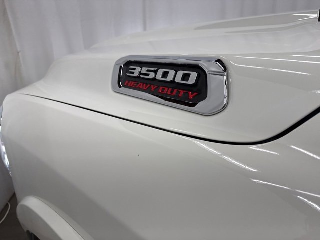 Used 2022 RAM 3500 Laramie image 22