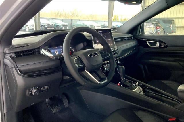 New 2026 Jeep Compass Latitude AWD/4WD image 35