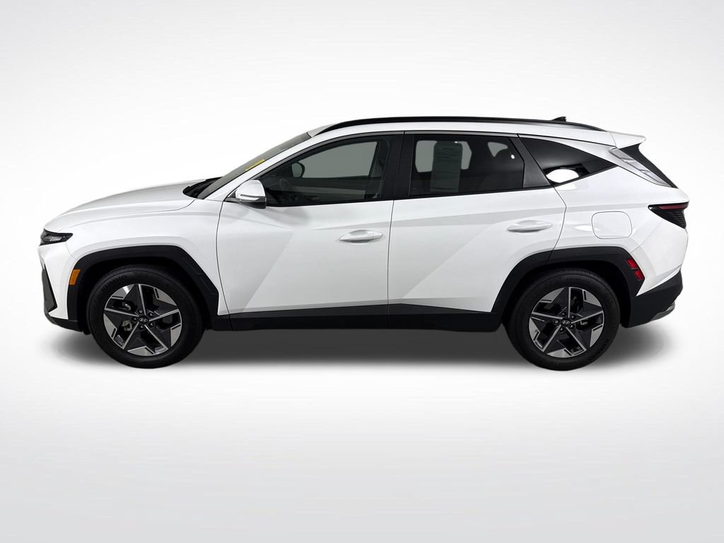 Certified 2025 Hyundai Tucson SEL FWD image 8