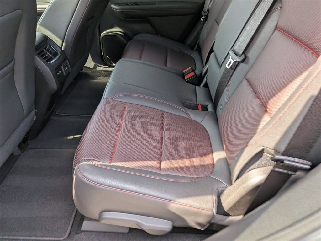 Used 2025 Chevrolet Blazer RS image 26