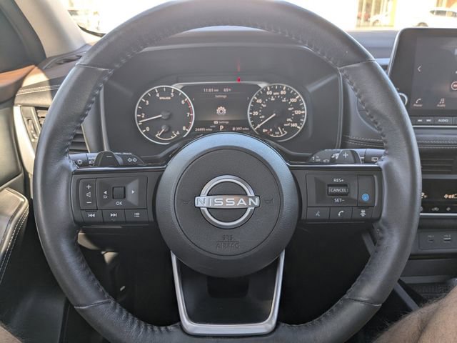 Used 2023 Nissan Rogue SV w/ SV Premium B Package image 35