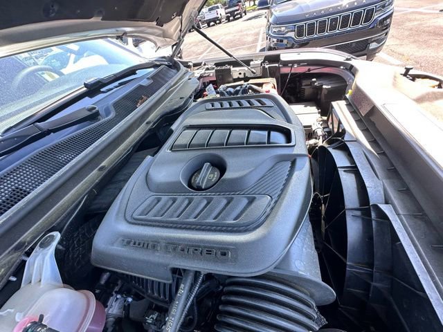 Used 2024 Jeep Wagoneer 4WD w/ Premium Group I image 15