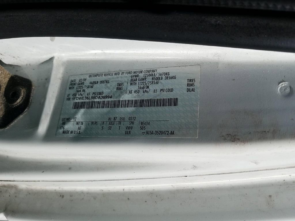 Used 2009 Ford E-350 and Econoline 350 Super Duty RWD image 5