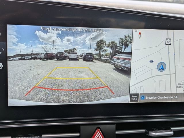 Certified 2025 Hyundai Elantra SEL image 20