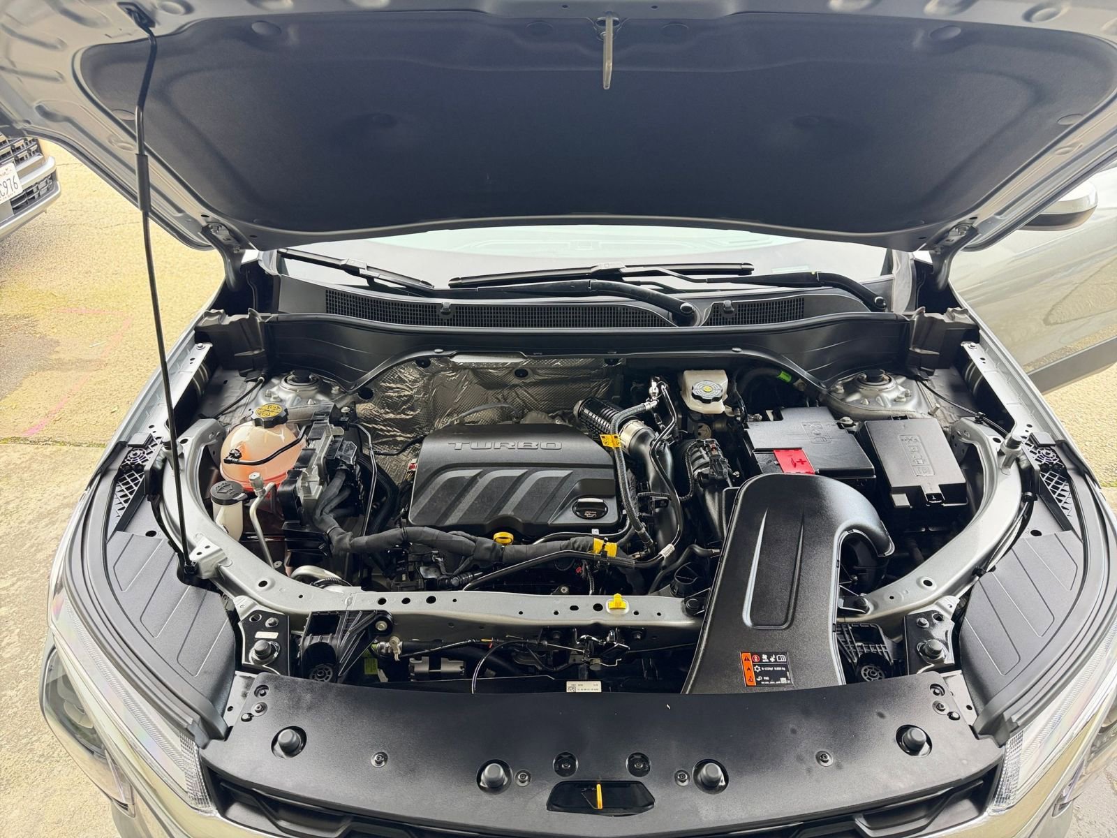 Used 2025 Chevrolet Trax LT image 33