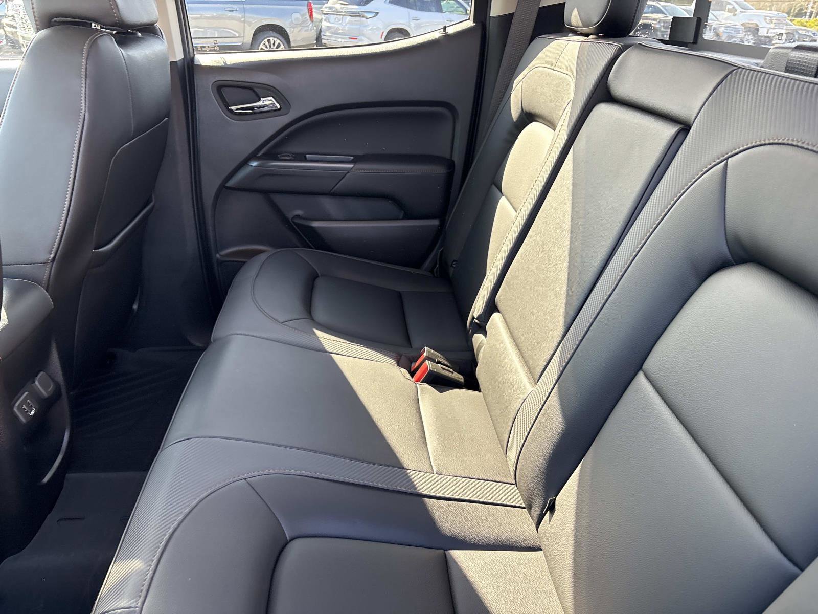 Certified 2022 GMC Canyon AT4 image 30