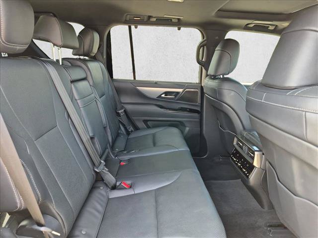 Used 2023 Lexus LX 600 F Sport w/ Accessory Package (Z1) AWD/4WD image 21