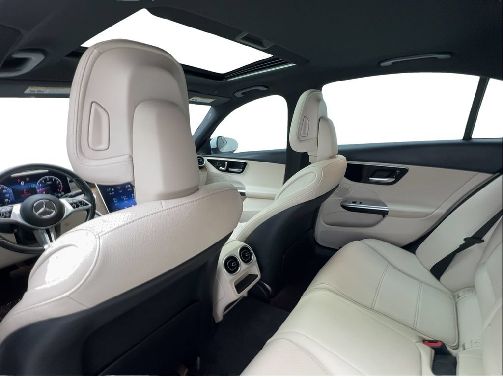 Used 2023 Mercedes-Benz C 300 Sedan image 23