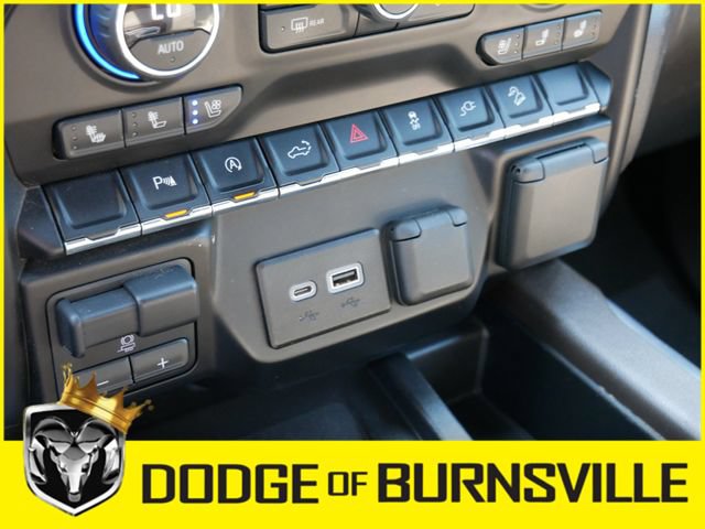 Used 2020 Chevrolet Silverado 1500 LTZ AWD/4WD image 22