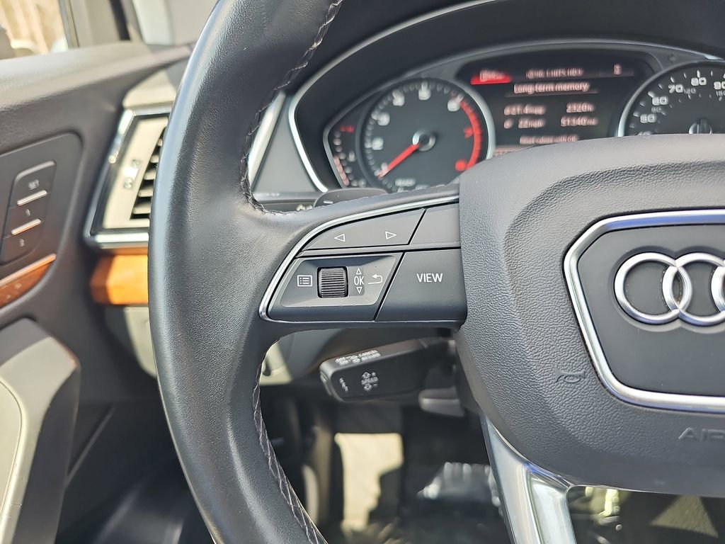 Used 2021 Audi Q5 2.0T Premium w/ Convenience Package image 22