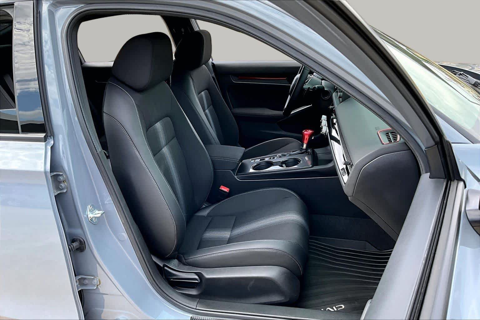 Used 2024 Honda Civic Sport image 9
