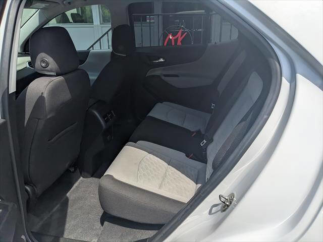 Used 2018 Chevrolet Equinox LS AWD/4WD image 10