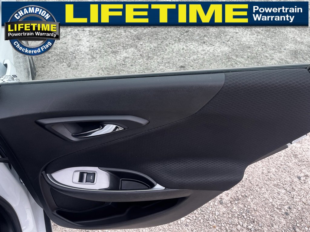 Used 2023 Chevrolet Malibu LT image 30