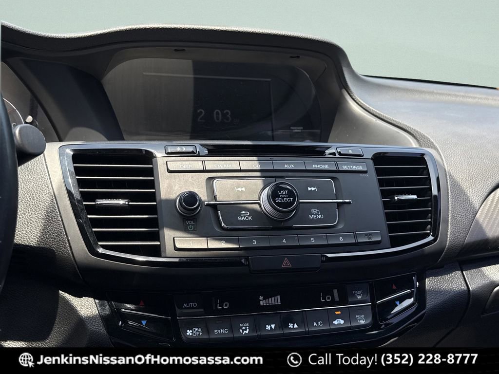 Used 2016 Honda Accord Sport image 30