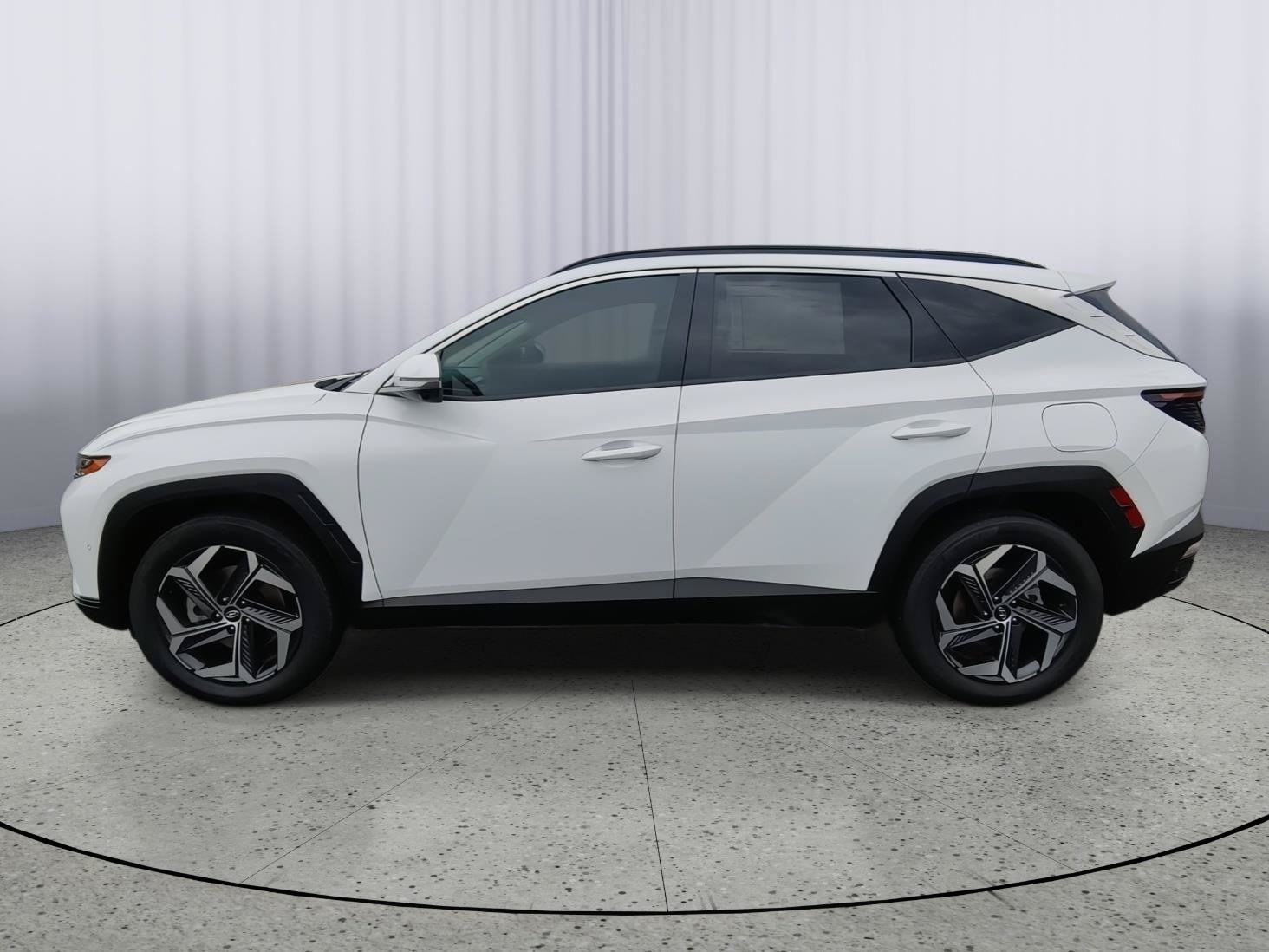 Used 2023 Hyundai Tucson Limited AWD/4WD image 10
