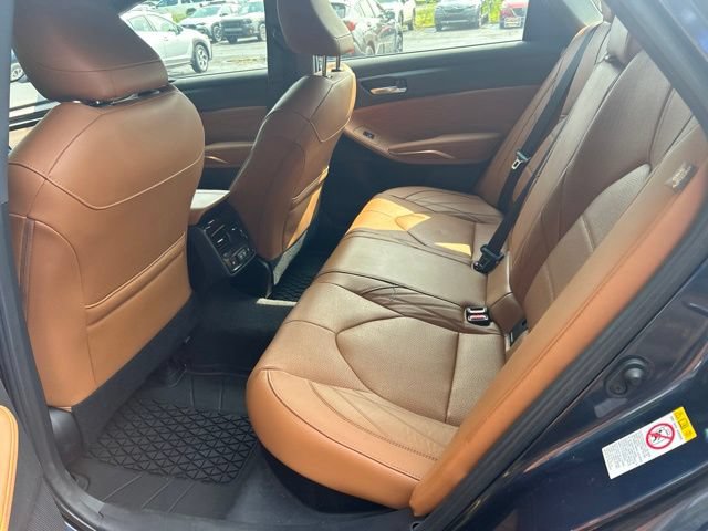 Used 2019 Toyota Avalon Limited w/ Advanced Safety Package FWD image 15