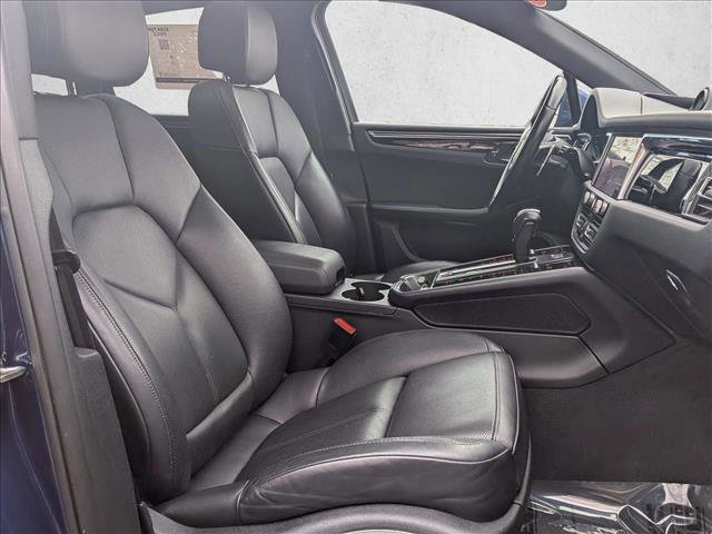 Used 2023 Porsche Macan image 22