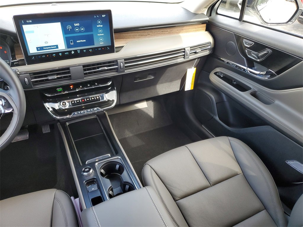 New 2026 Lincoln Corsair Grand Touring image 16