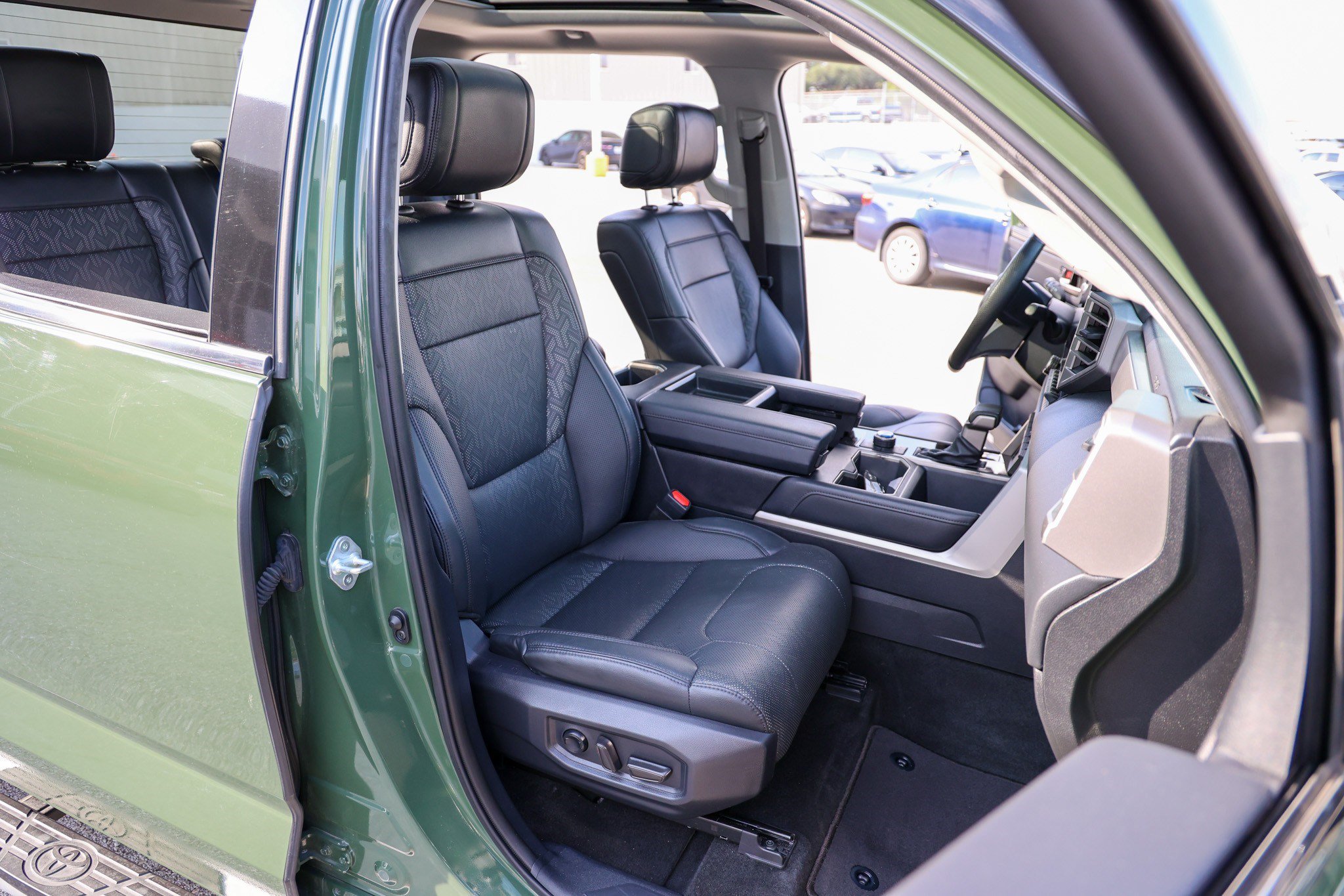 Used 2023 Toyota Tundra Limited RWD image 45