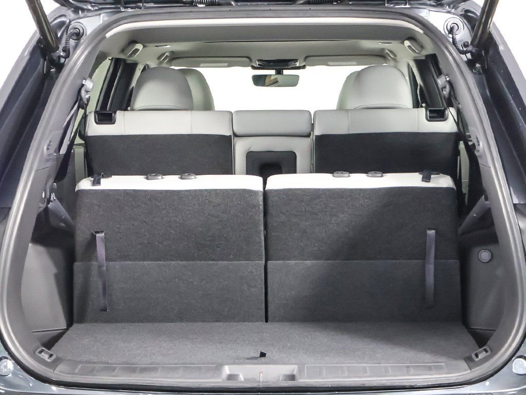 New 2025 Mitsubishi Outlander SEL image 23