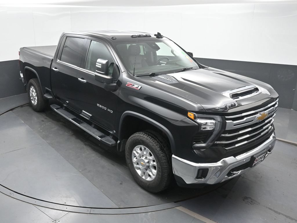 Used 2024 Chevrolet Silverado 2500 LTZ w/ LTZ Convenience Package AWD/4WD image 33