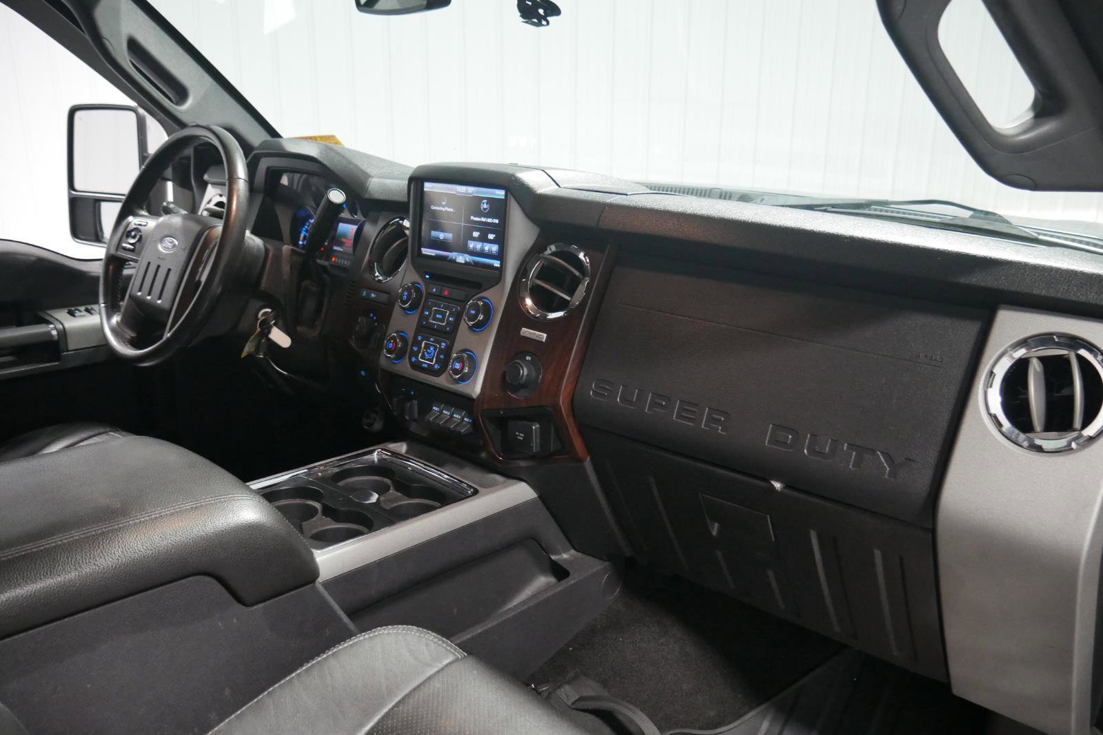 Used 2016 Ford F350 Lariat w/ Lariat Ultimate Package image 14