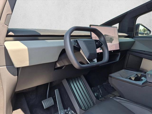 Used 2025 Tesla Cybertruck Cyberbeast AWD/4WD image 9