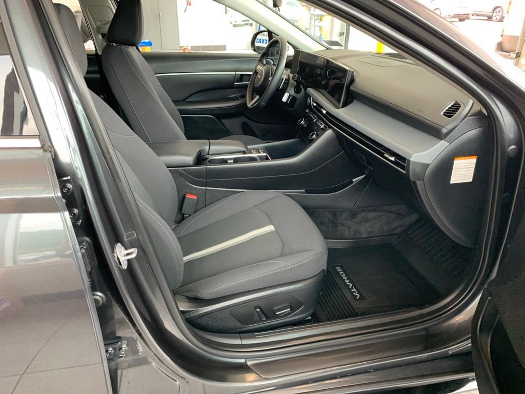 Certified 2024 Hyundai Sonata SEL FWD image 19