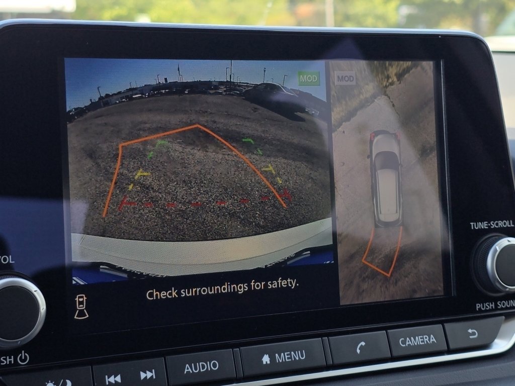 New 2026 Nissan Rogue SV image 5