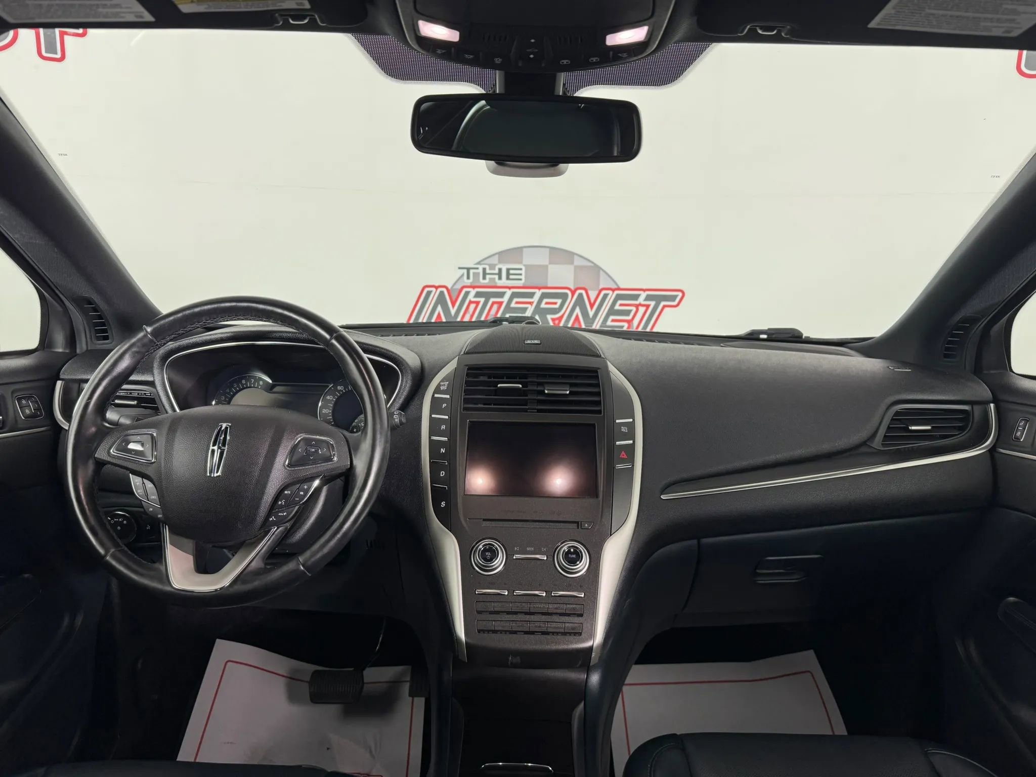 Used 2019 Lincoln MKC Reserve w/ MKC Climate Package AWD/4WD image 11