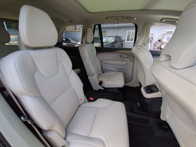 Certified 2024 Volvo XC90 B6 Ultimate w/ Protection Package Premier AWD/4WD image 29