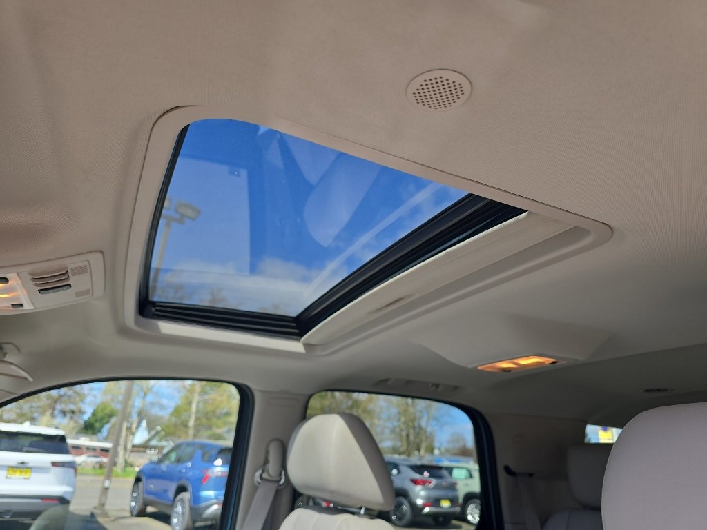 Used 2011 Chevrolet Tahoe LT w/ Luxury Package image 13