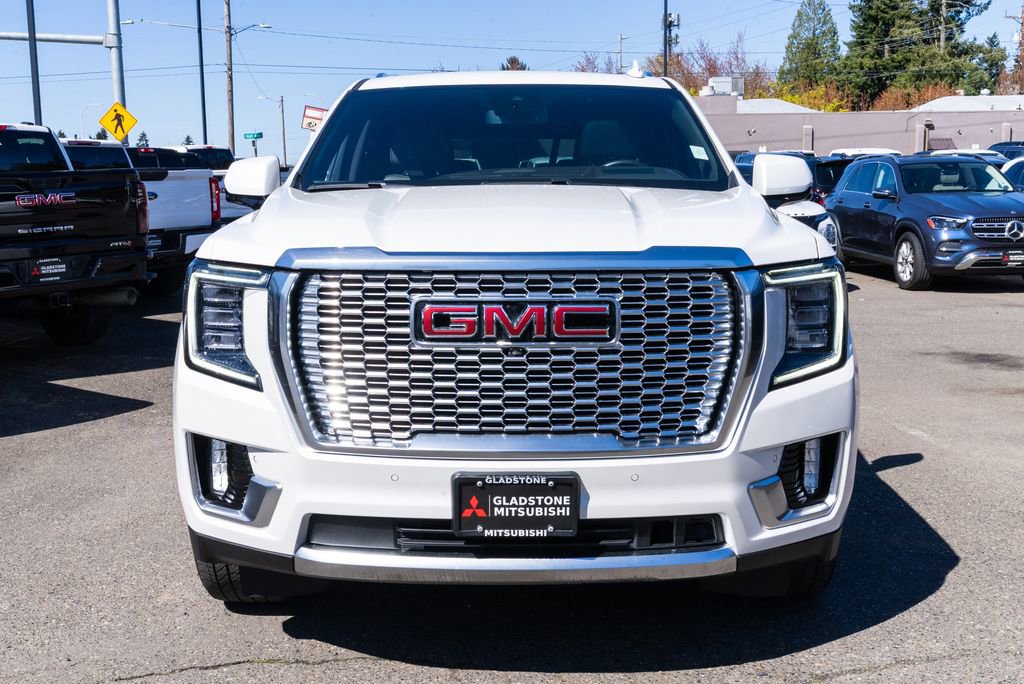 Used 2024 GMC Yukon Denali AWD/4WD image 2