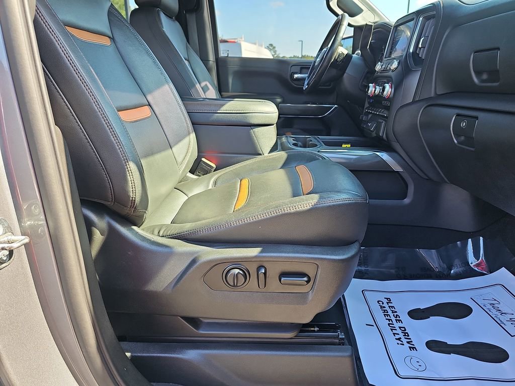 Used 2021 GMC Sierra 1500 AT4 w/ AT4 Preferred Package AWD/4WD image 14