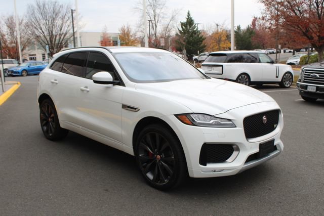 Used 2020 Jaguar F-PACE S image 10