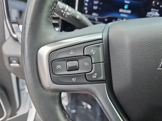 Used 2025 Chevrolet Silverado 1500 LT RWD image 14