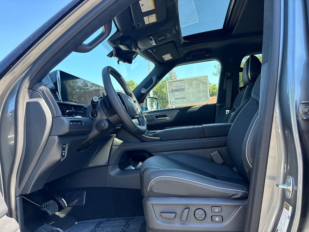 New 2026 INFINITI QX80 Autograph image 8