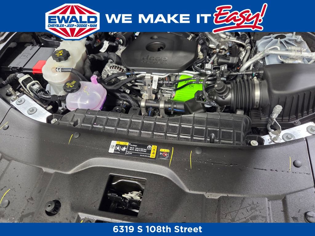 New 2026 Jeep Grand Cherokee Altitude image 25