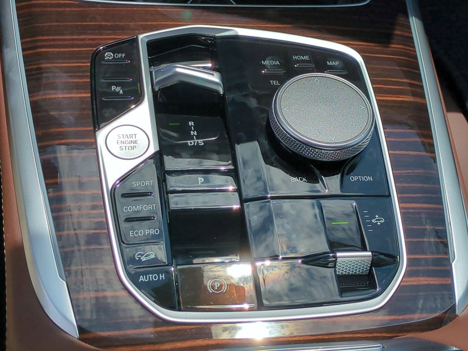 Used 2026 BMW X7 xDrive40i image 26