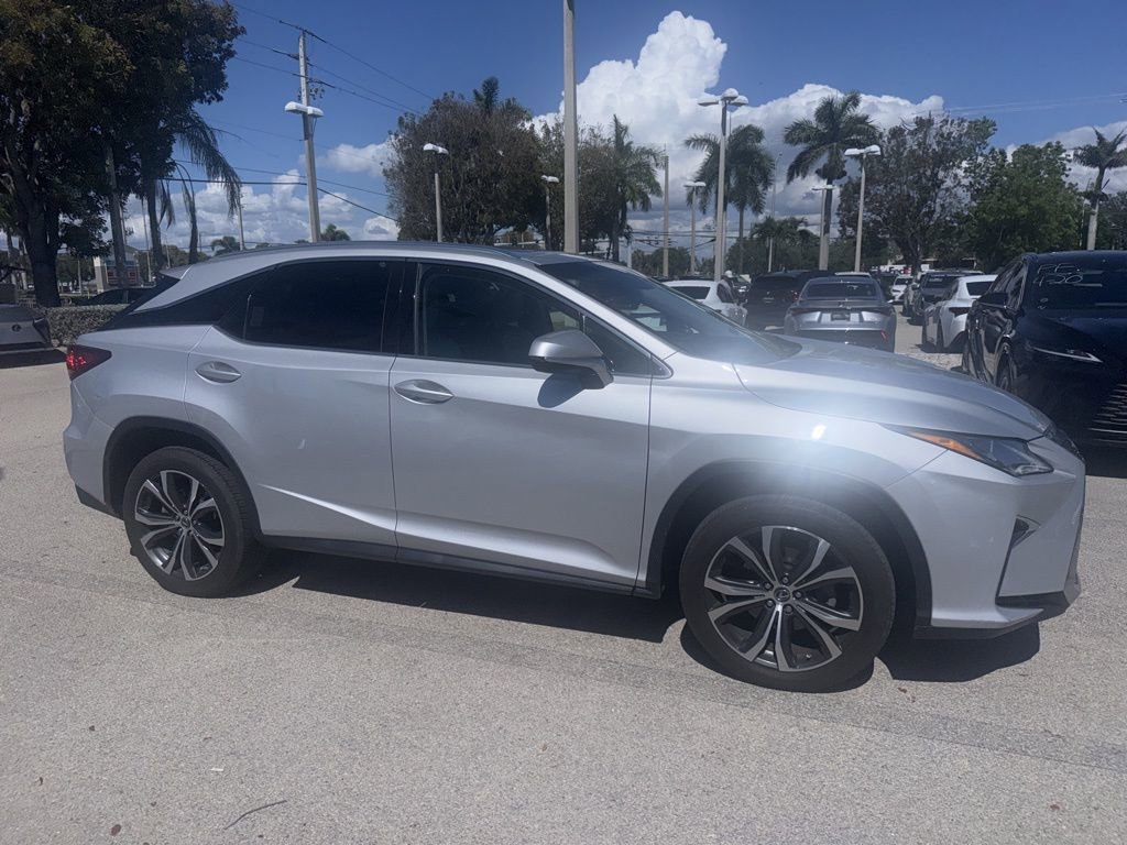Used 2018 Lexus RX 350 AWD w/ Premium Package image 3