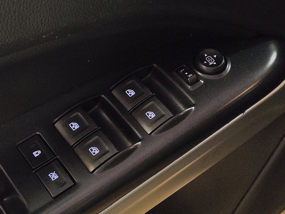 Used 2015 Chevrolet Colorado LT w/ LT Convenience Package image 27