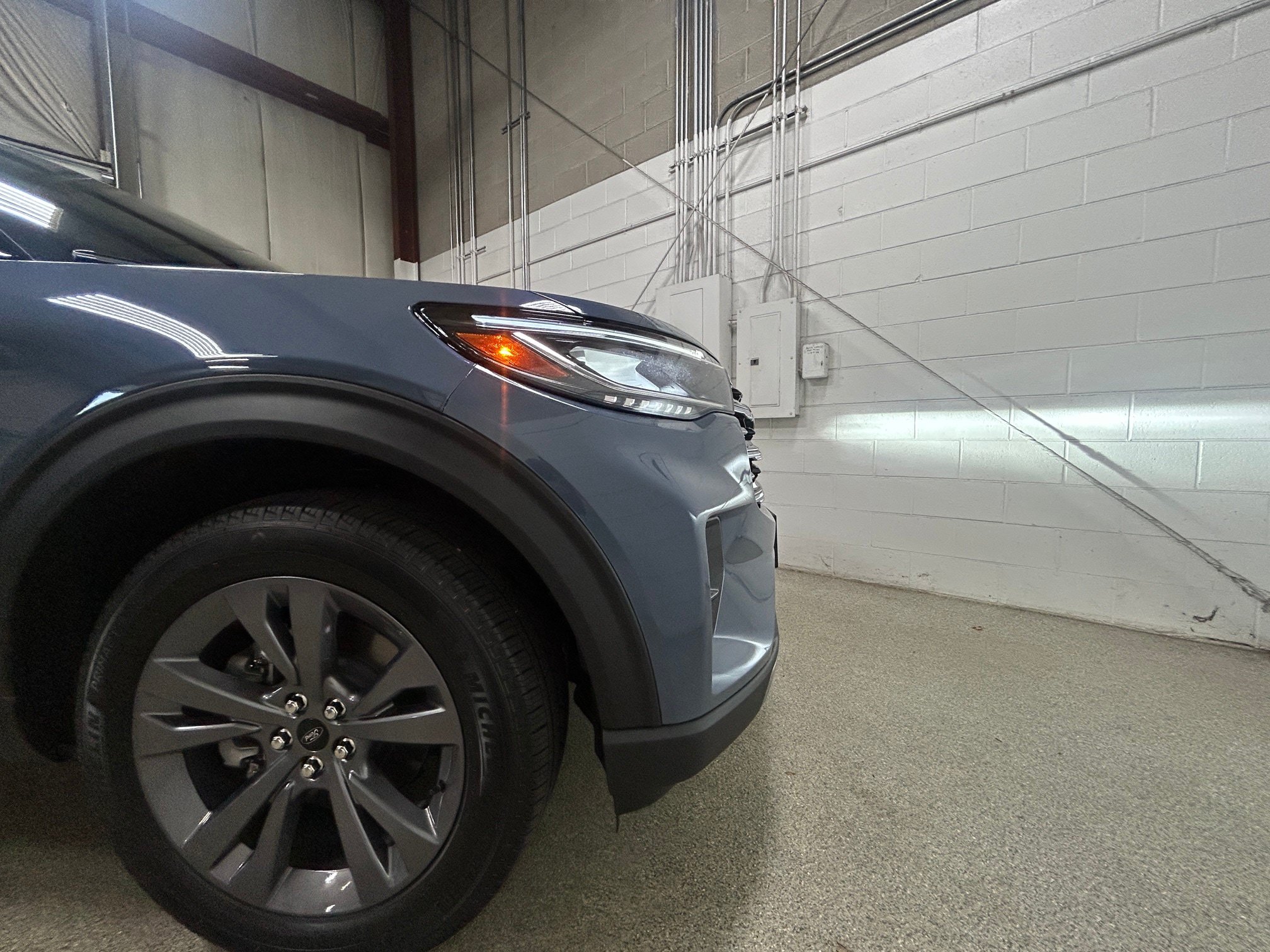 Used 2025 Ford Explorer Active w/ Active Comfort Package AWD/4WD image 29