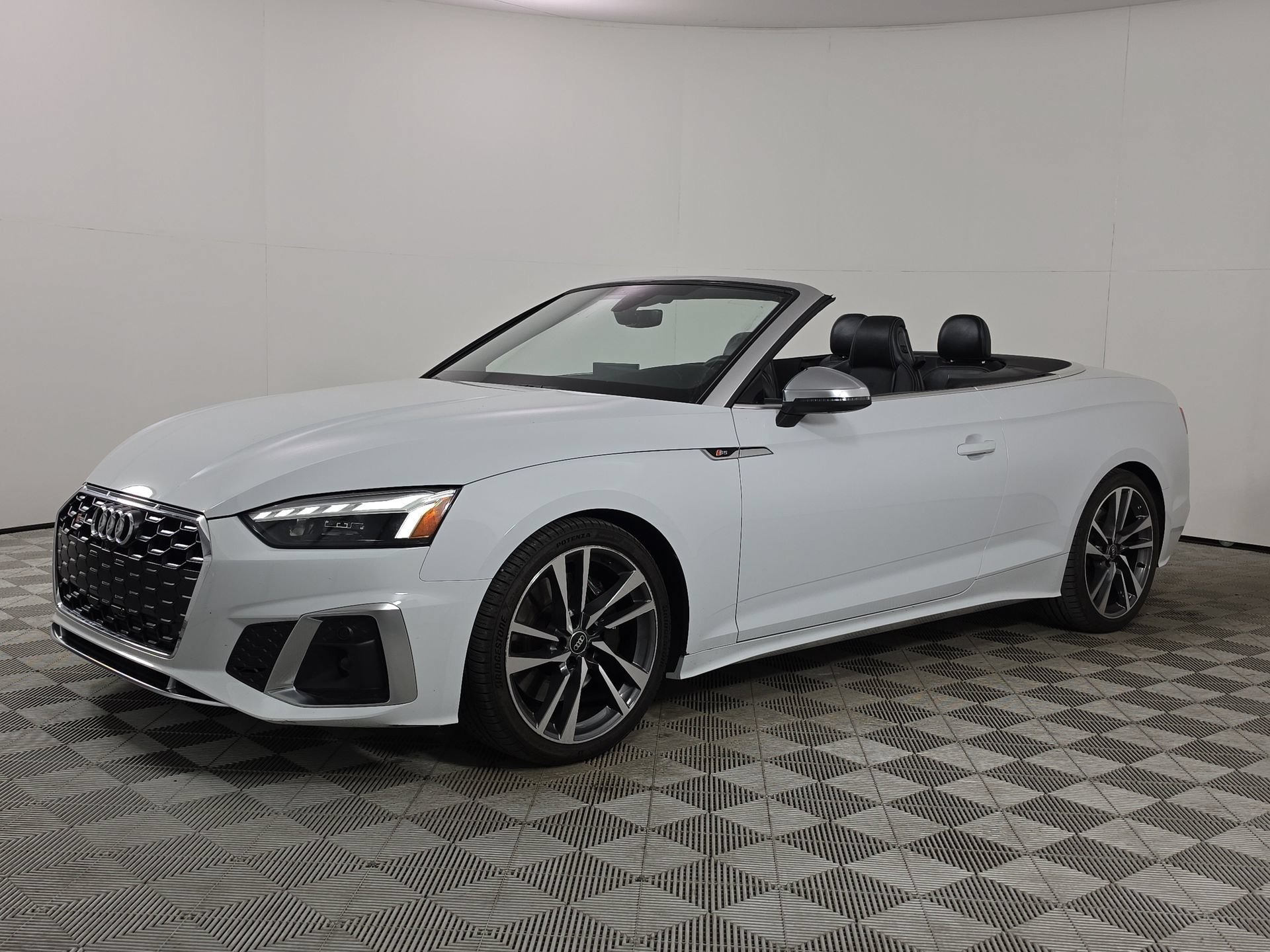 Certified 2023 Audi S5 Premium Plus AWD/4WD image 3