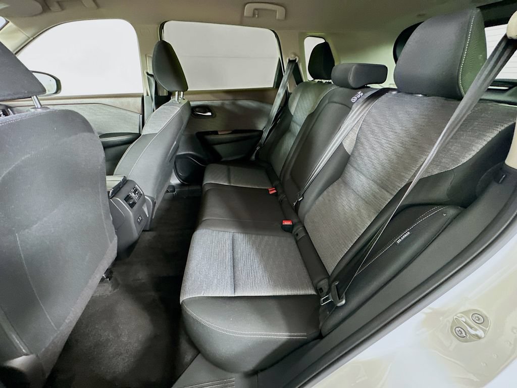 Certified 2023 Nissan Rogue SV AWD/4WD image 32