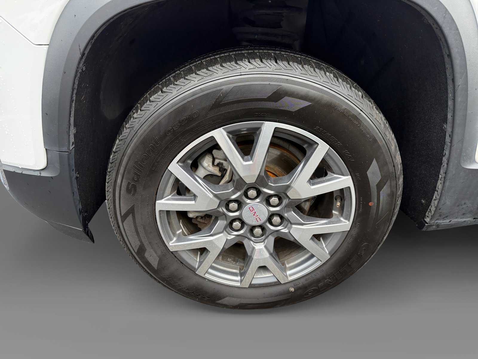 Used 2023 GMC Acadia SLT image 9