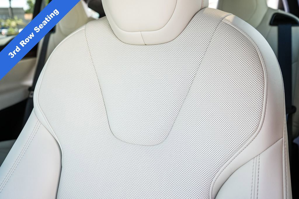 Used 2022 Tesla Model X AWD/4WD image 30