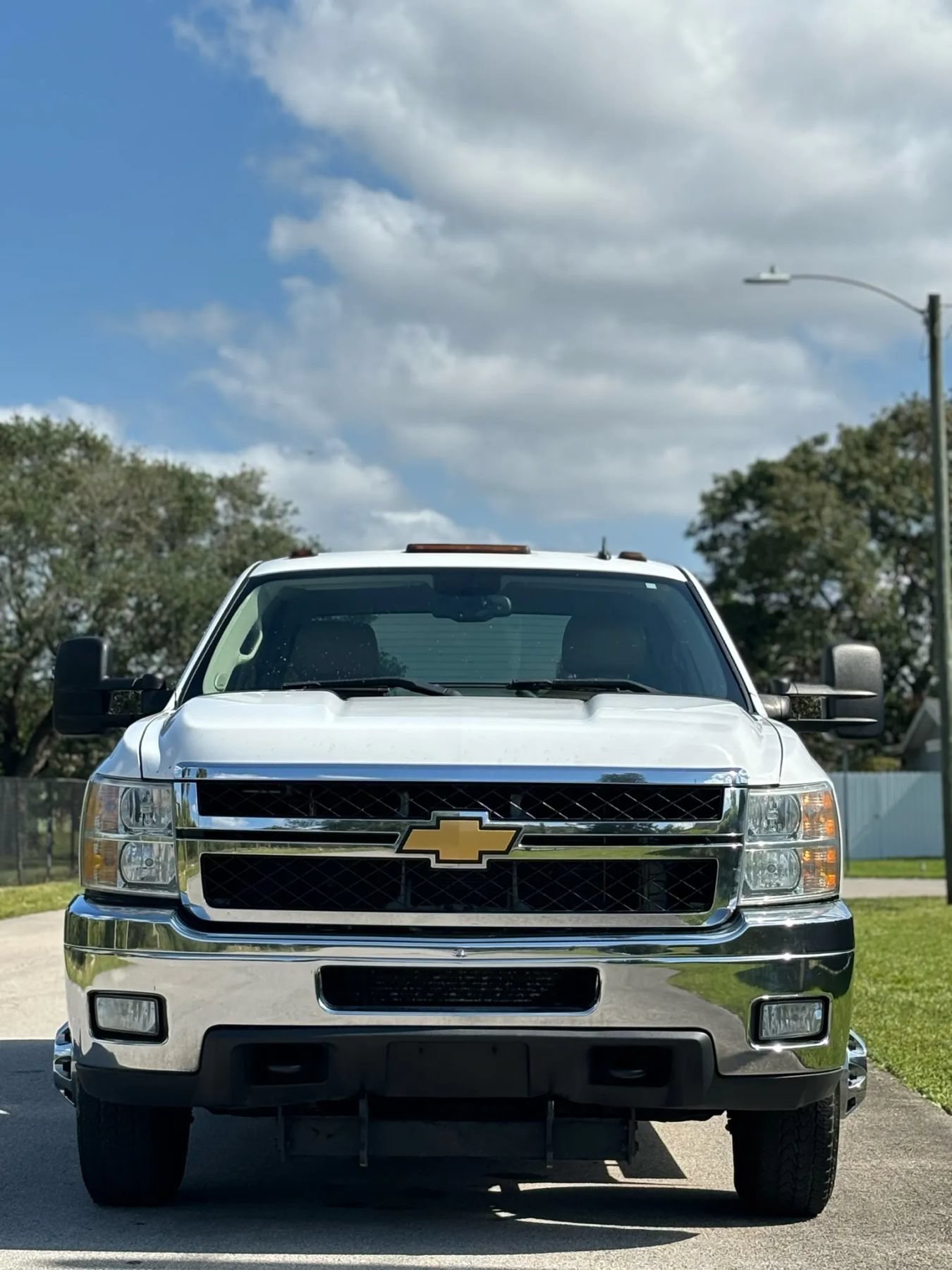 Used 2014 Chevrolet Silverado 3500 LTZ w/ LTZ Plus Package AWD/4WD image 12
